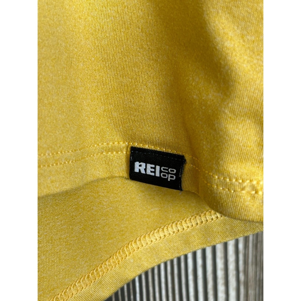 REI Coop Women's Stretch T Shirt Yellow Scoop Neck Gorpcore Outdoor Hiking Sz S - Picture 3 of 6